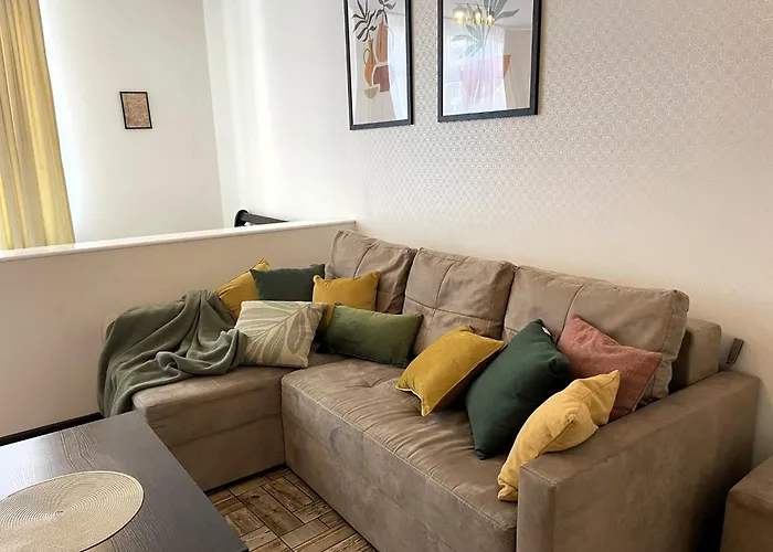 просторная удобная у моря в аркадии на 6 человек! * Odesa