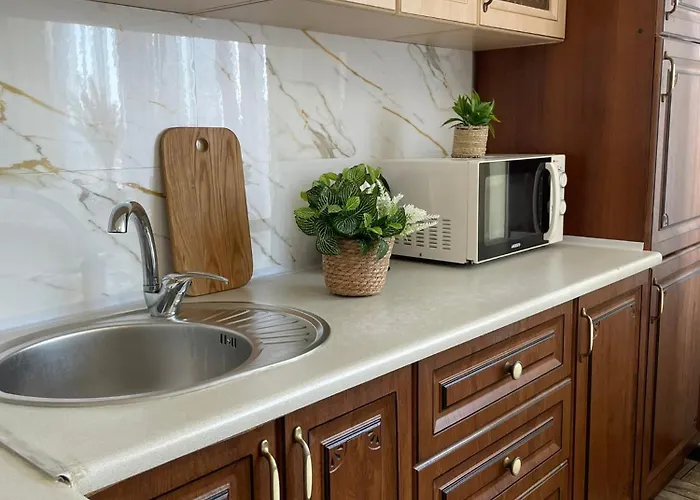 просторная удобная у моря в аркадии на 6 человек! Appartement