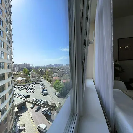 просторная удобная у моря в аркадии на 6 человек! * Οδησσός